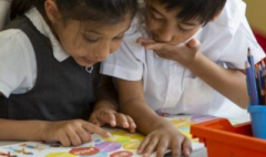 two children reading